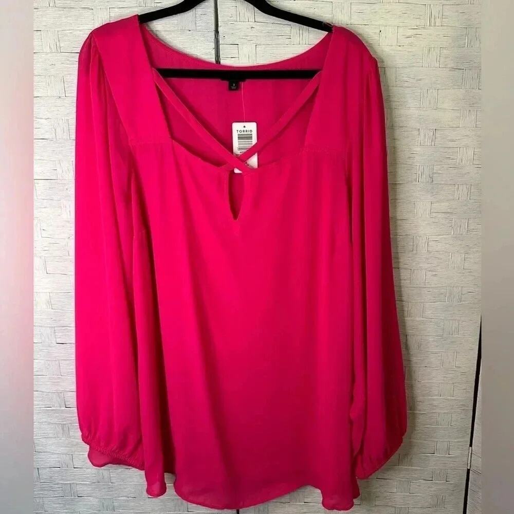 Torrid Womens Blouse Keyhole Long balloon Sleeve pink career wear plus size - Picture 5 of 14